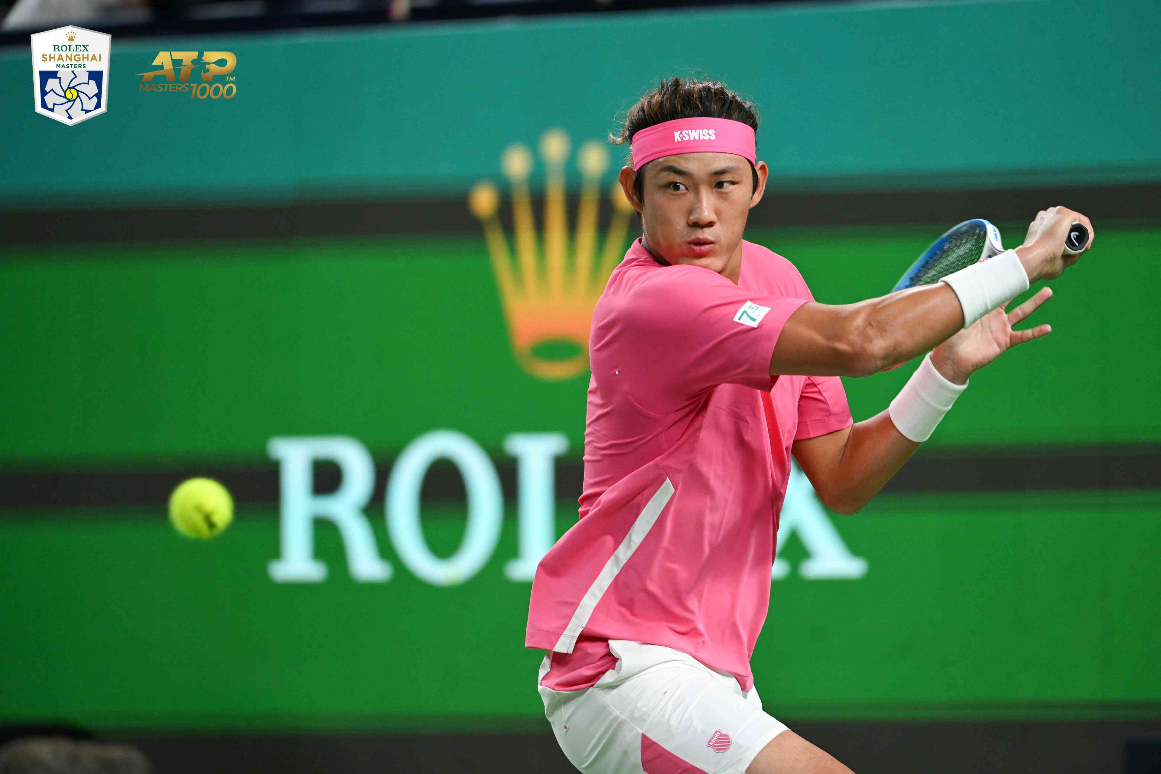 欧洲网球队翻盘意大利网球队，费德勒送出助攻