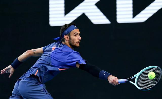 欧洲网球队血洗日本网球队，克耶高斯统治全场