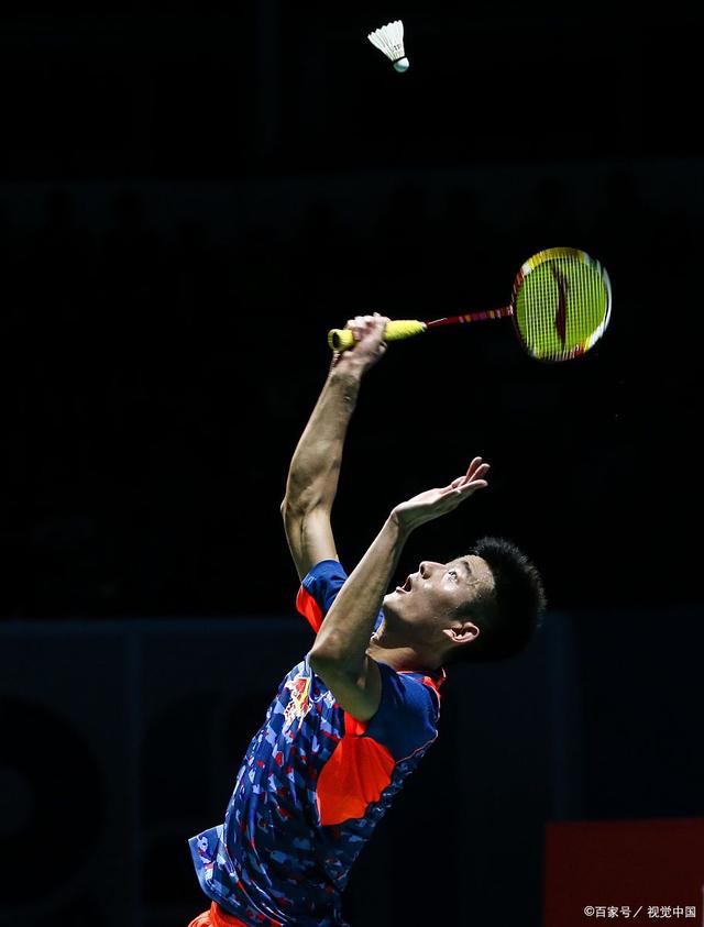 英格兰羽毛球队爆冷马来西亚羽毛球队，谌龙爆发神勇