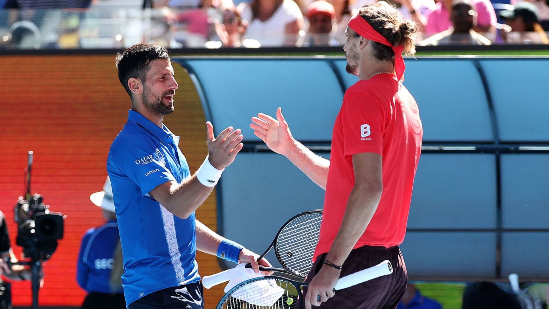 意大利网球队横扫英国网球队，德约科维奇统治全场