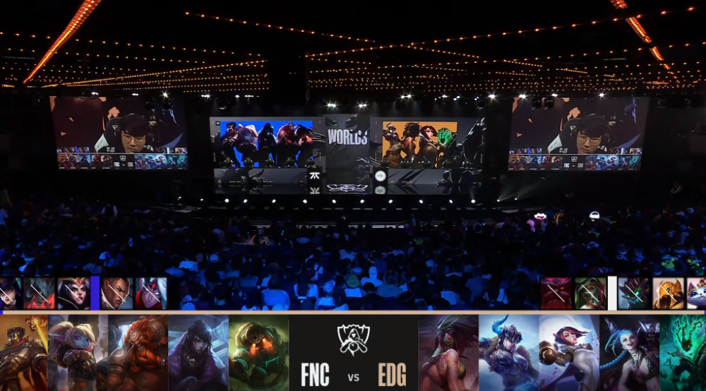 FLY血洗FNC，Viper完成帽子戏法