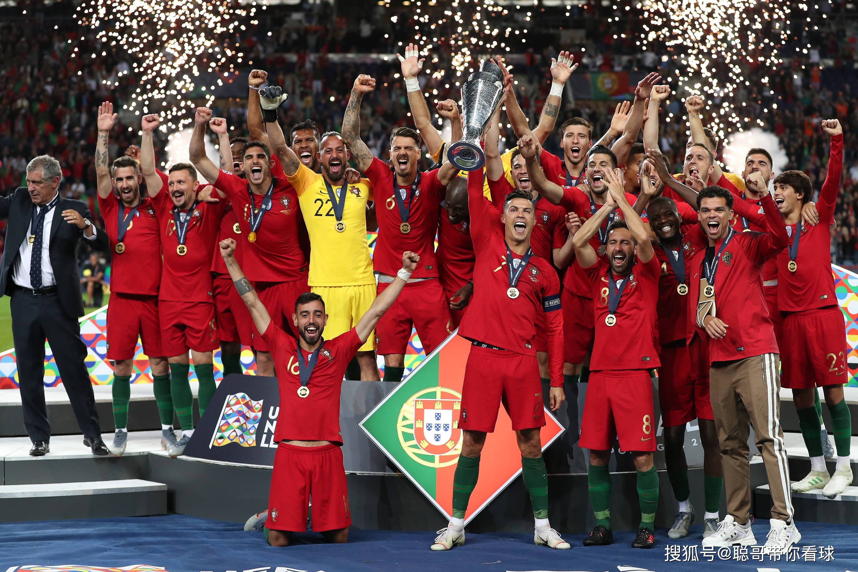 西班牙险胜罗马，C罗点燃赛场