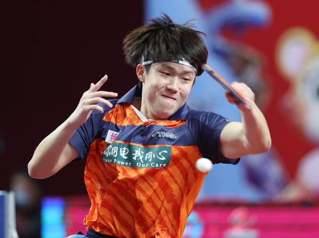 韩国队鏖战瑞典队，梁靖崑高光表现