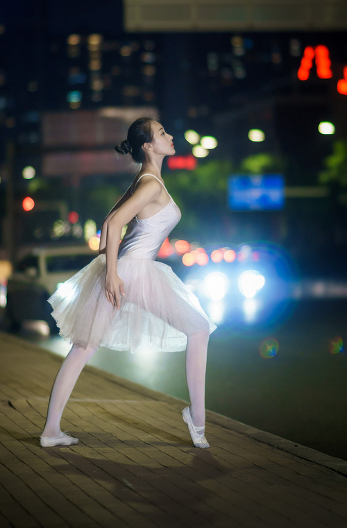 绿茵地缘学，当沙特封锁遭遇门迪节奏