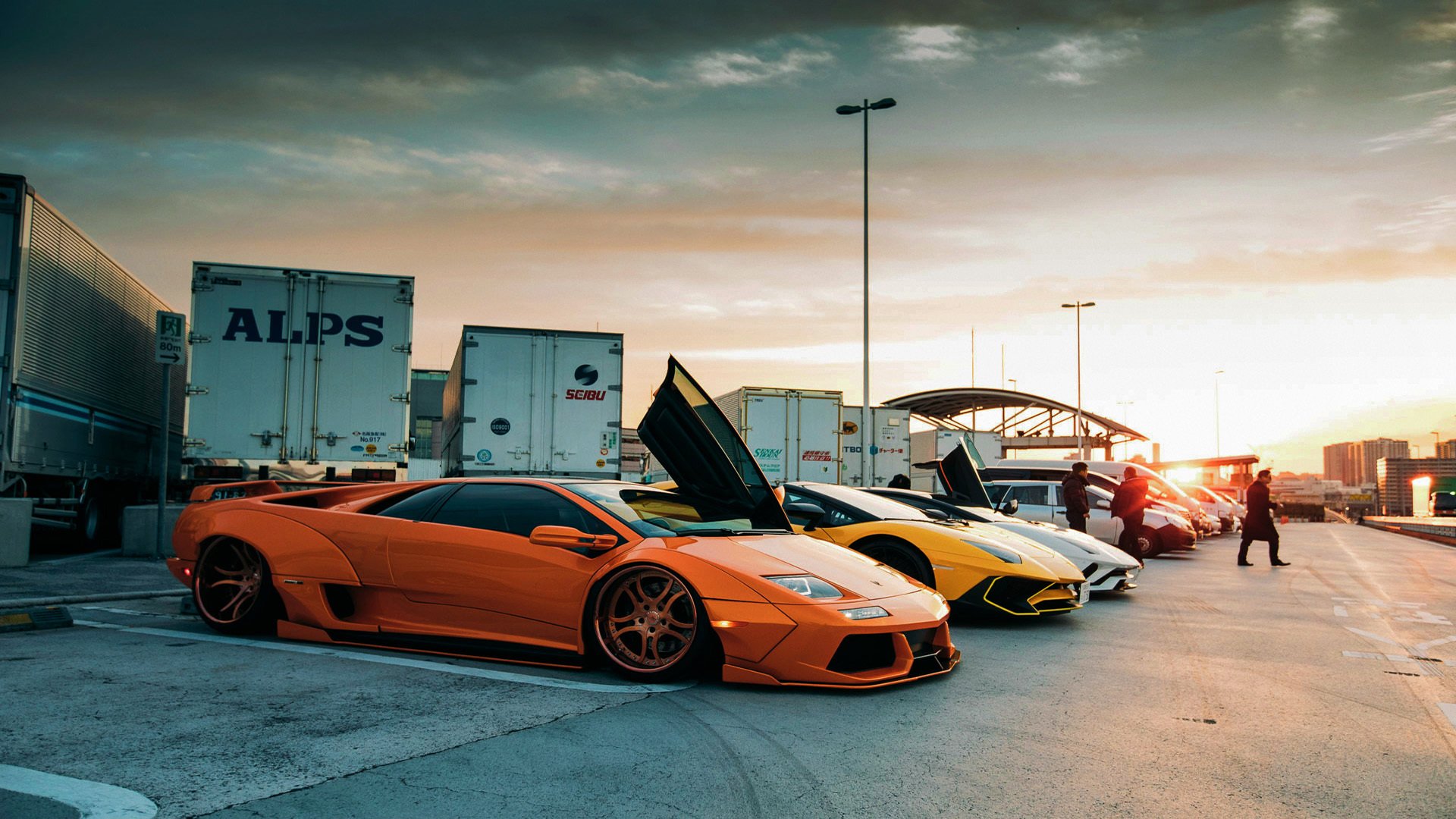 足球之神写的剧本,欧冠决赛之夜,凯恩凝望着那个无解的对手,像在凝望自己的命运