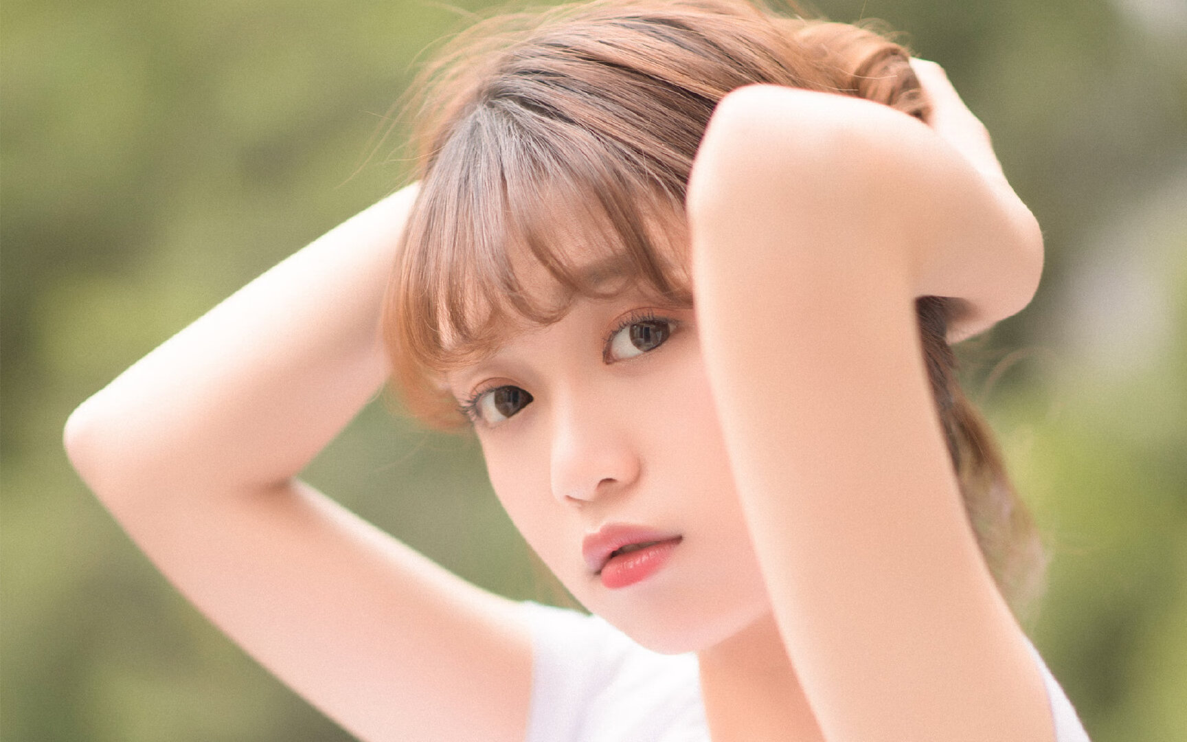 平行宇宙?斯坦福桥同时上演欧冠淘汰赛与瑞典喀麦隆争冠战