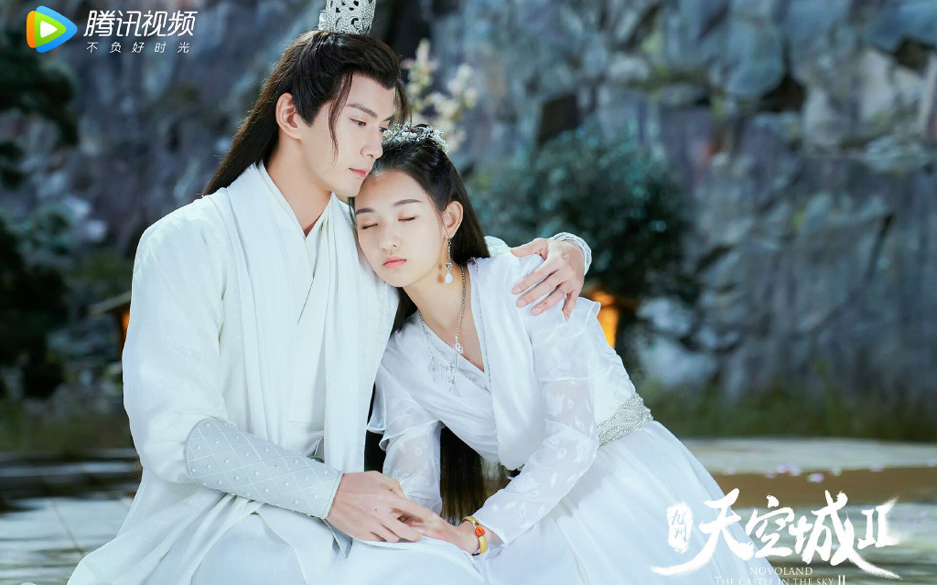 跨界称王，当韩国铁骑踏平洪都拉斯，范戴克已在F1赛道接管年度争冠