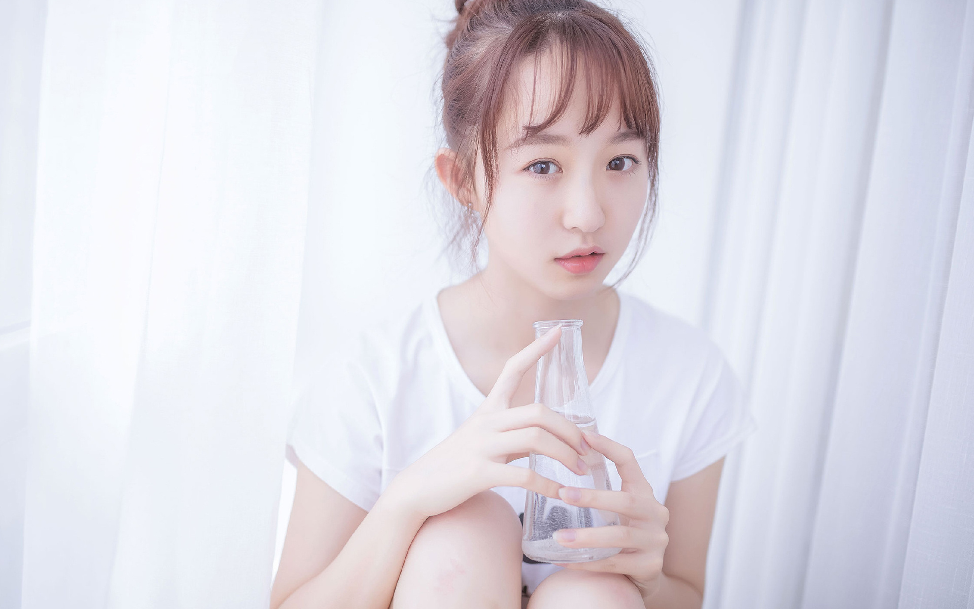 鱼腩掀翻航母！年度焦点战，奇才团队篮球打崩快船三巨头